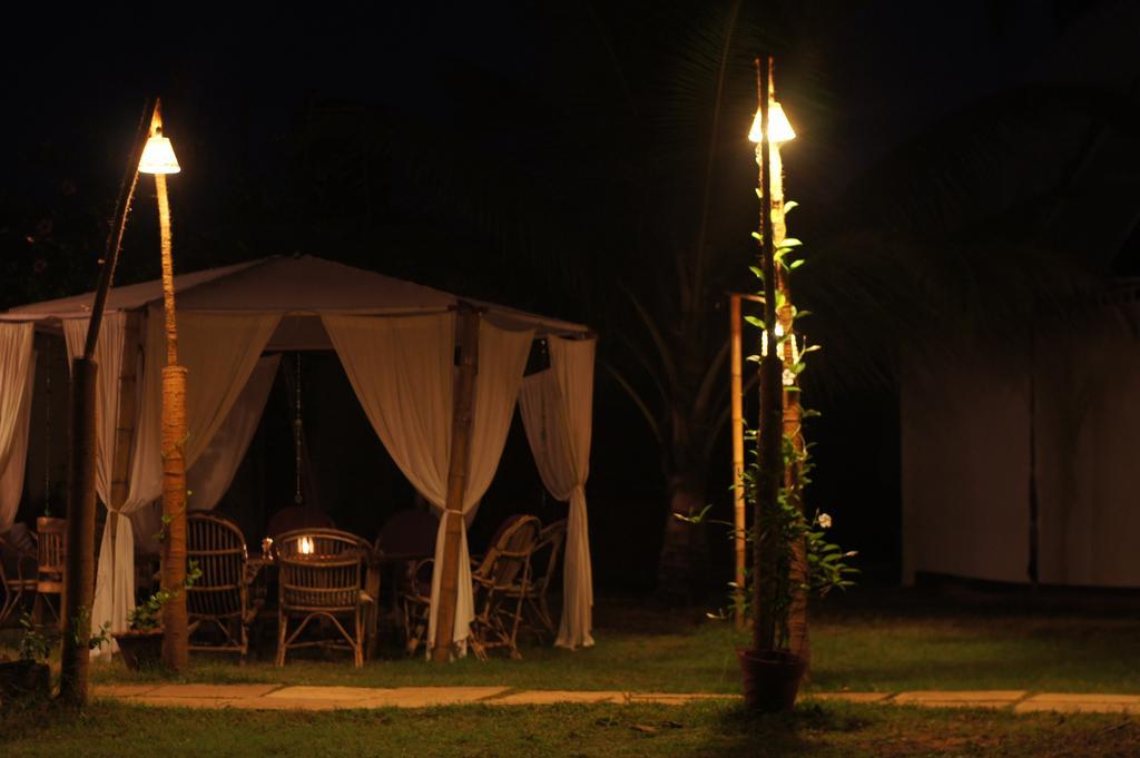 Hotel The Mandala Mandrem Esterno foto