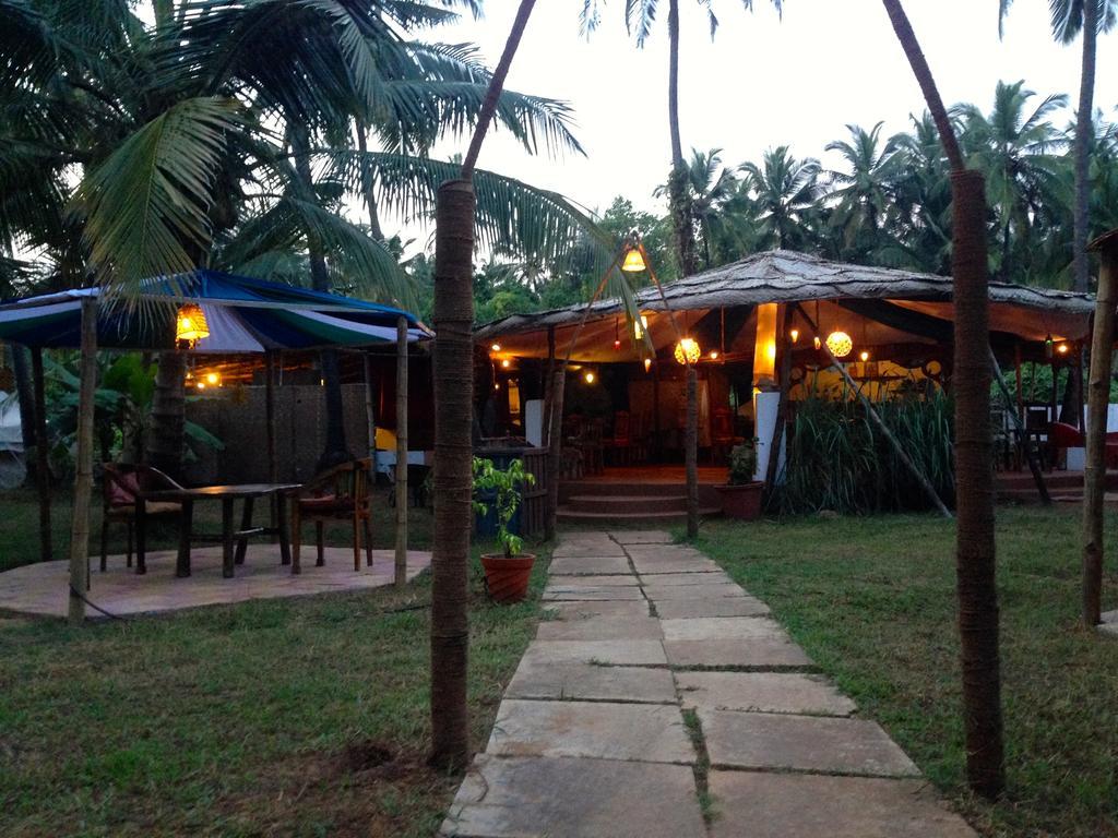 Hotel The Mandala Mandrem Esterno foto